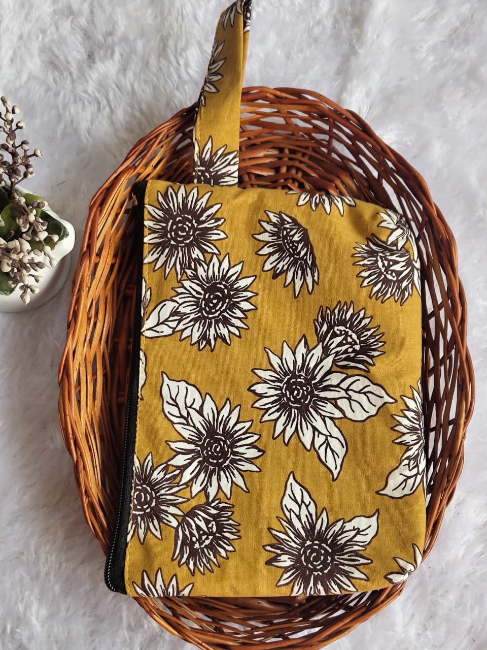 Cash Pouch