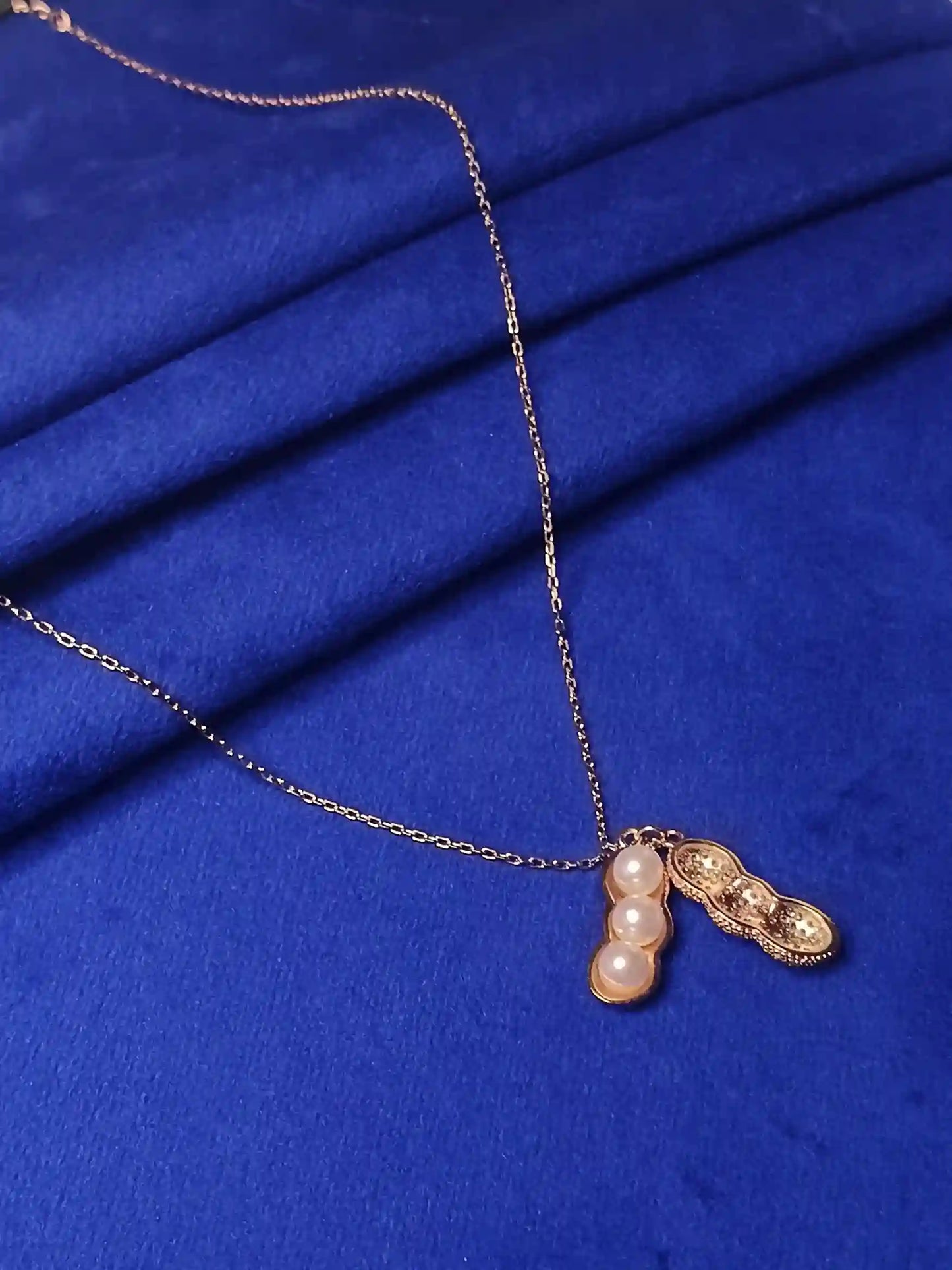 Chain with Pendant - 010