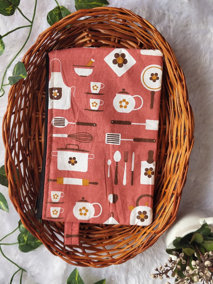 Single zip pouch