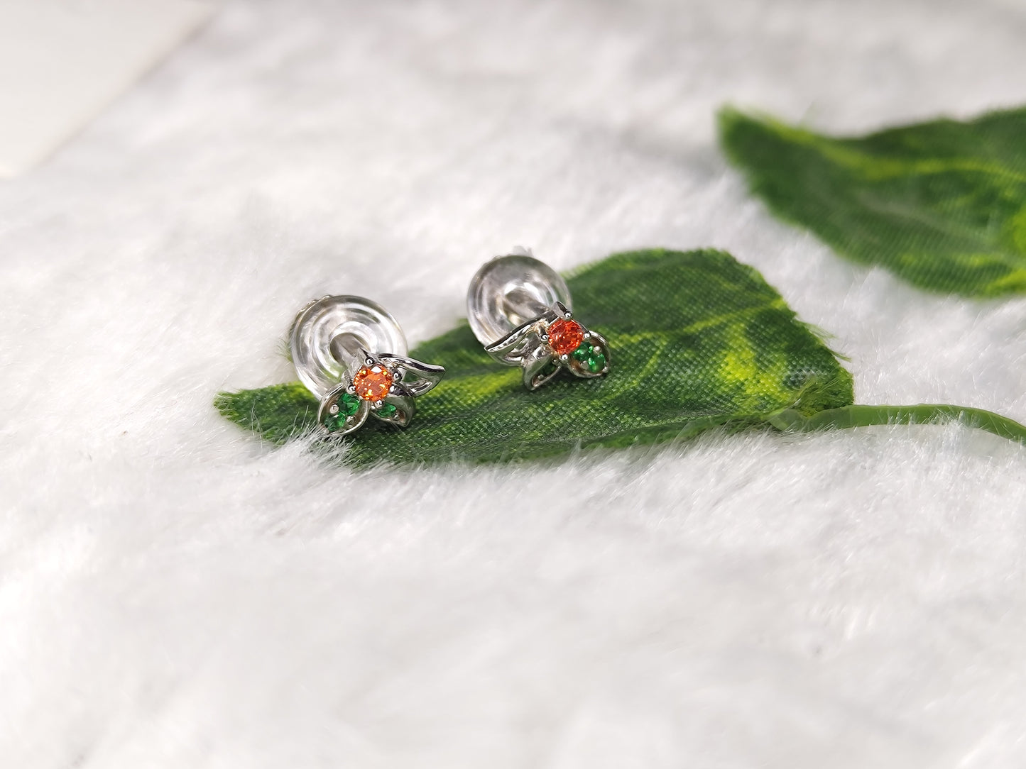 Silver Stud - 005