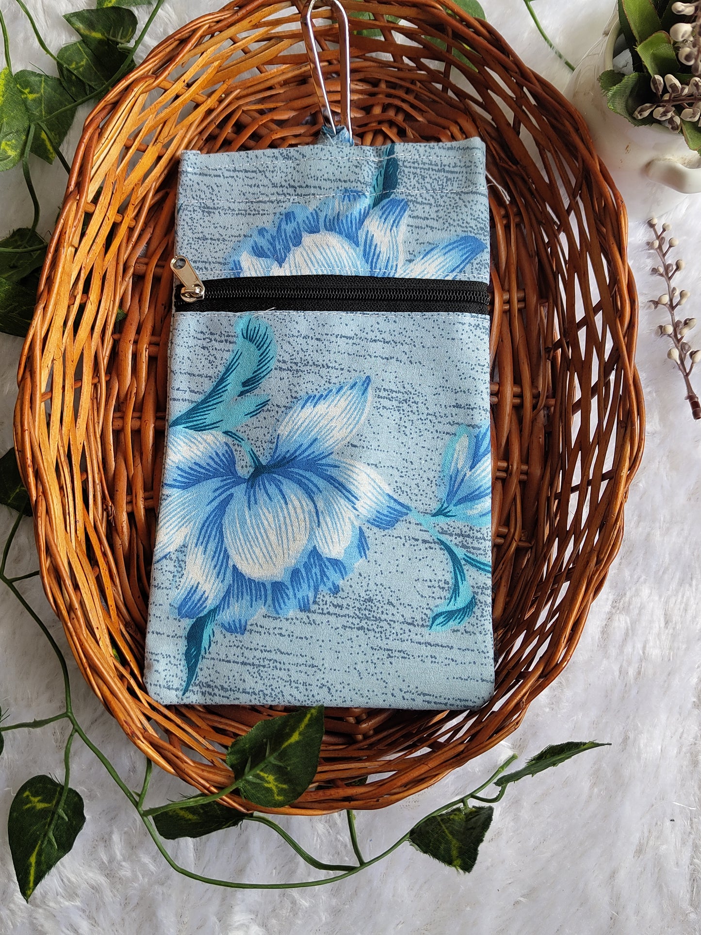 Saree Pouch