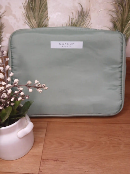 Travel Makeup Pouch