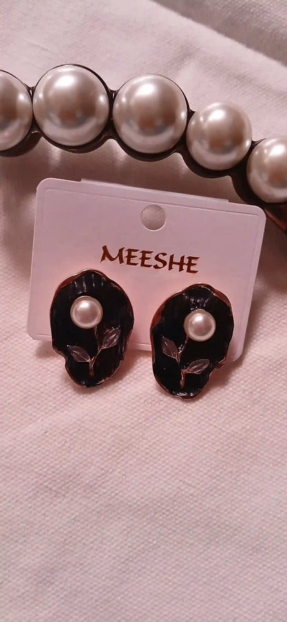 Elegant Stud Earrings