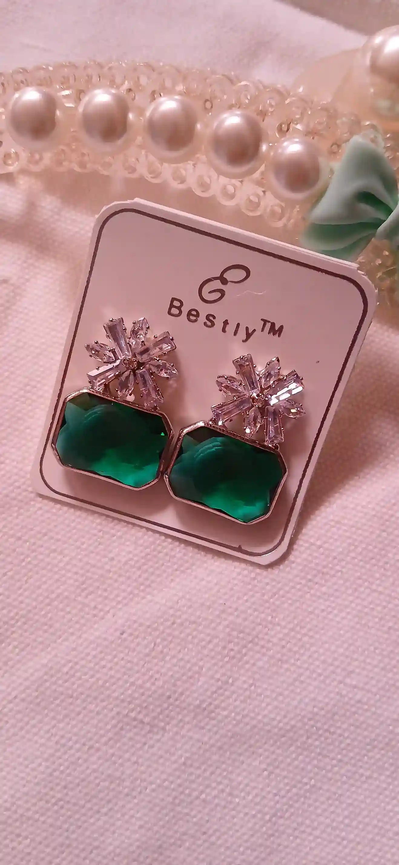 Crystal Stud - 001