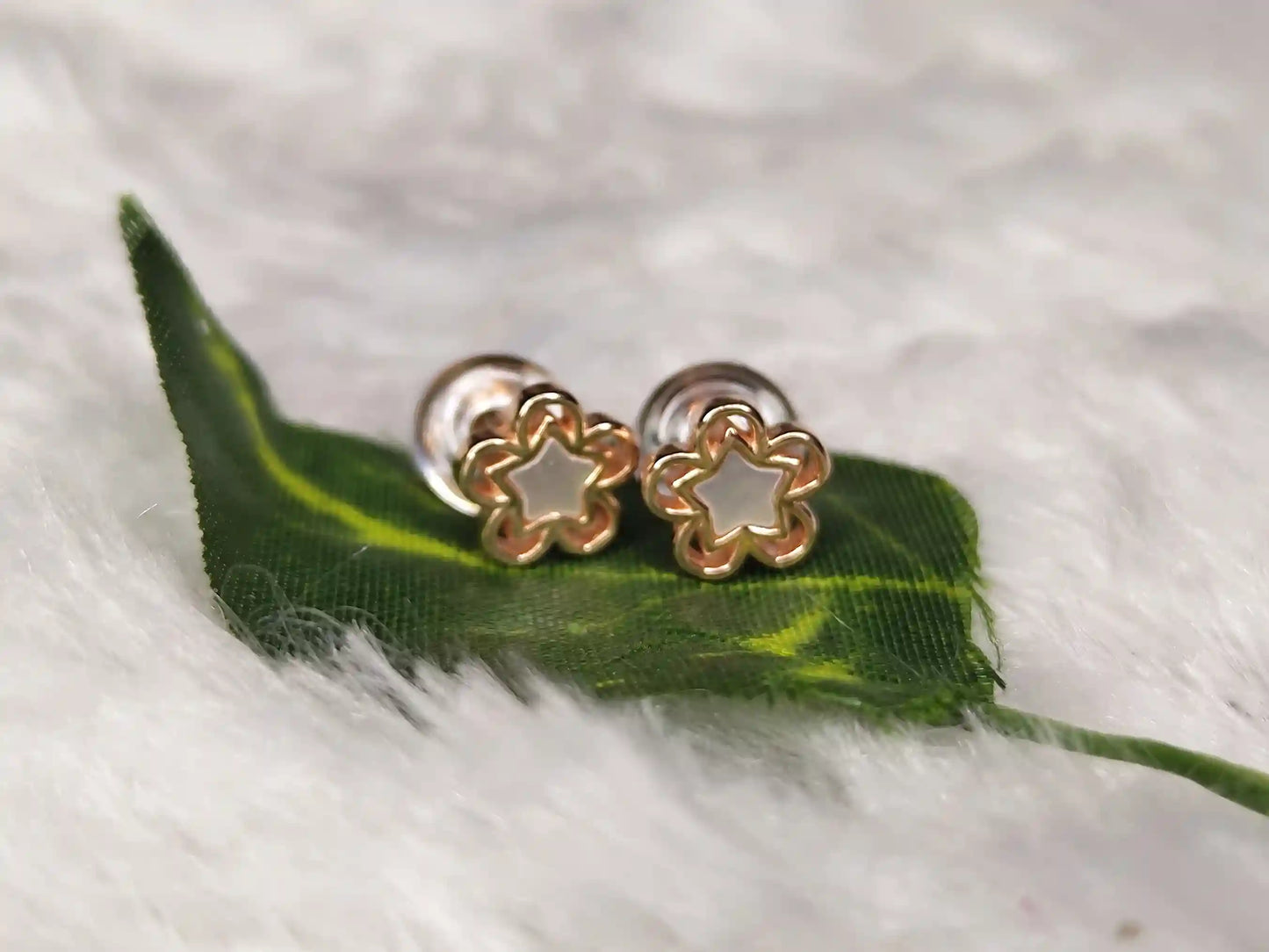 Rose Gold Earring - 033